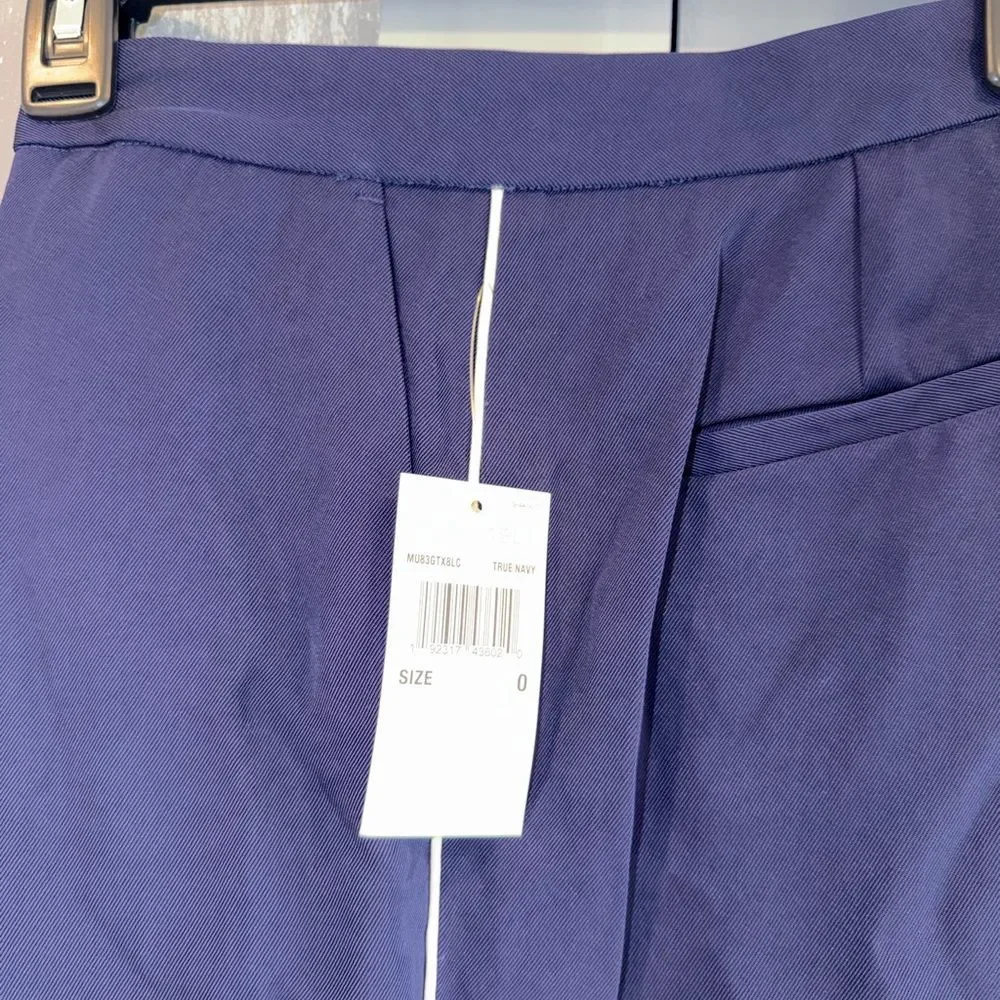 Michael Kors Navy Tailored Pants w/ White Piping – Size 0 – NWT